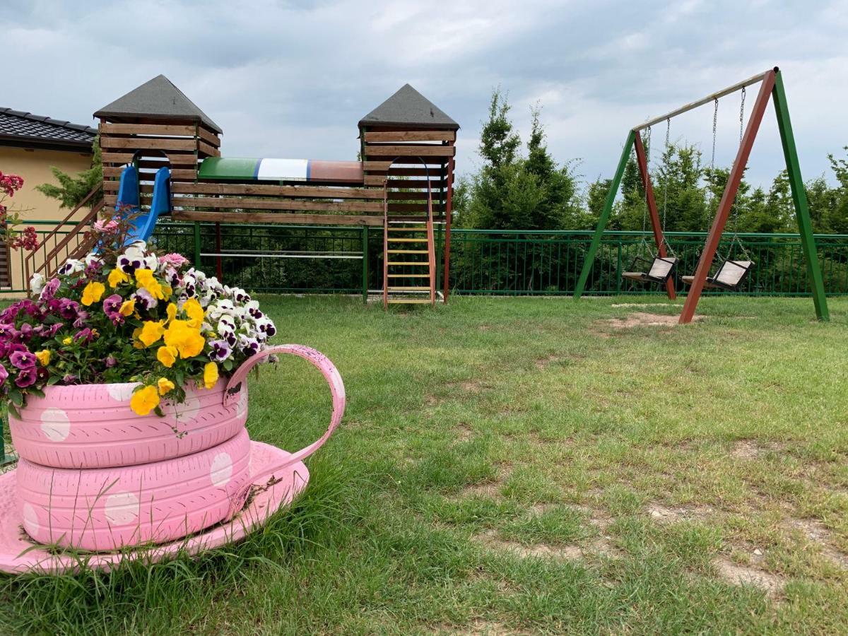 Hani I Leks Agroturizem Lezhe Exterior photo